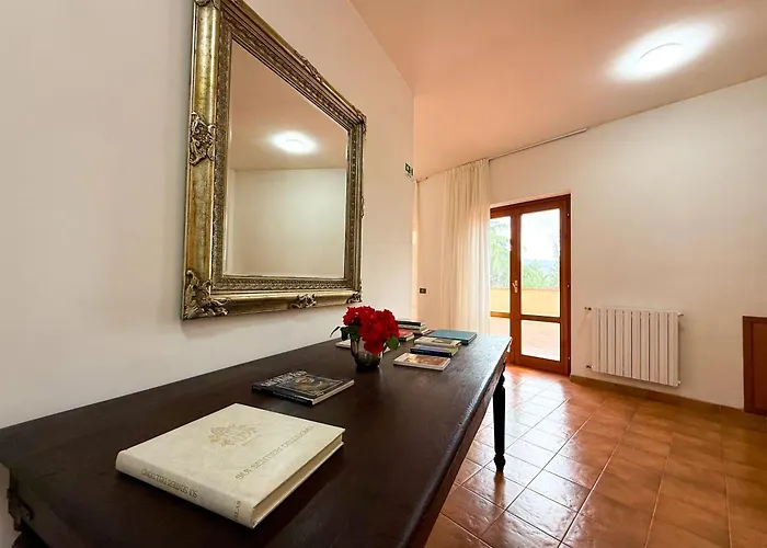 Due Leoni - Casa Per Ferie Hotel