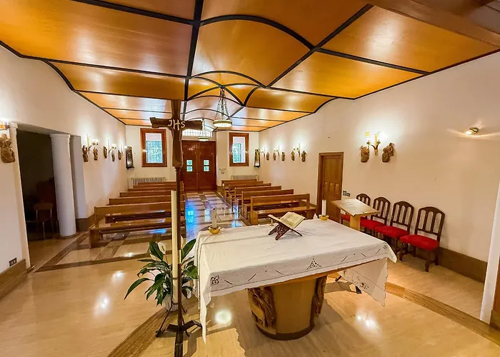 Hotel Due Leoni - Casa Per Ferie